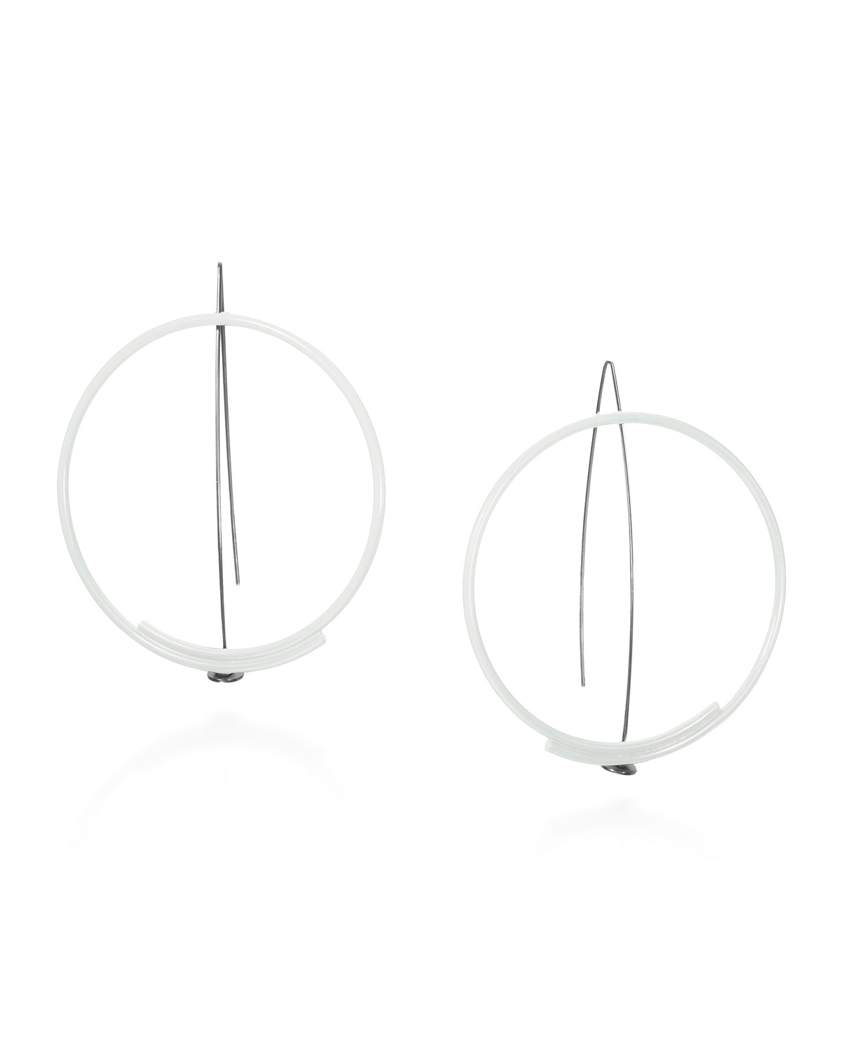 Overlapping Line Circle Earrings X-Large