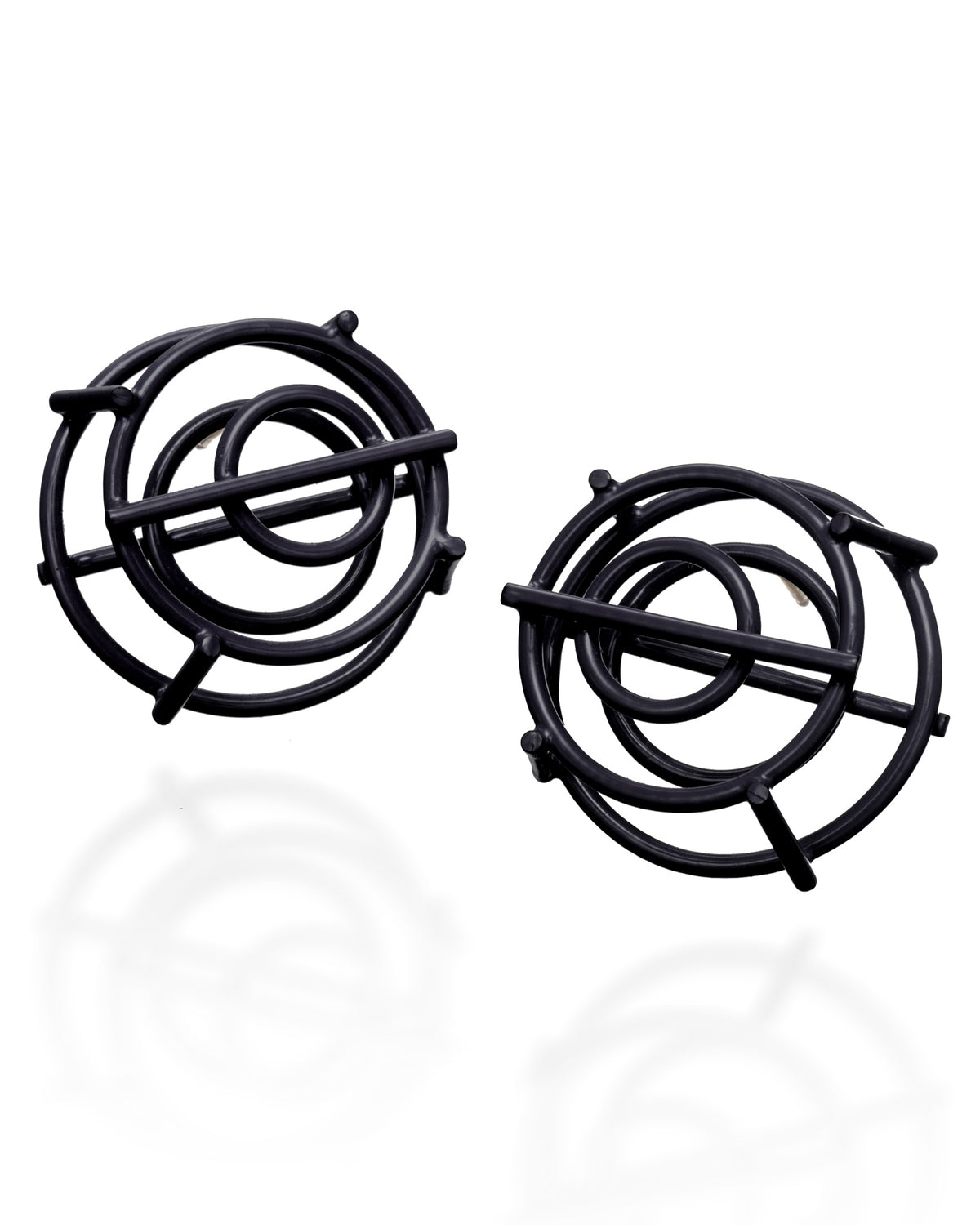 Small Circle Structure Earrings