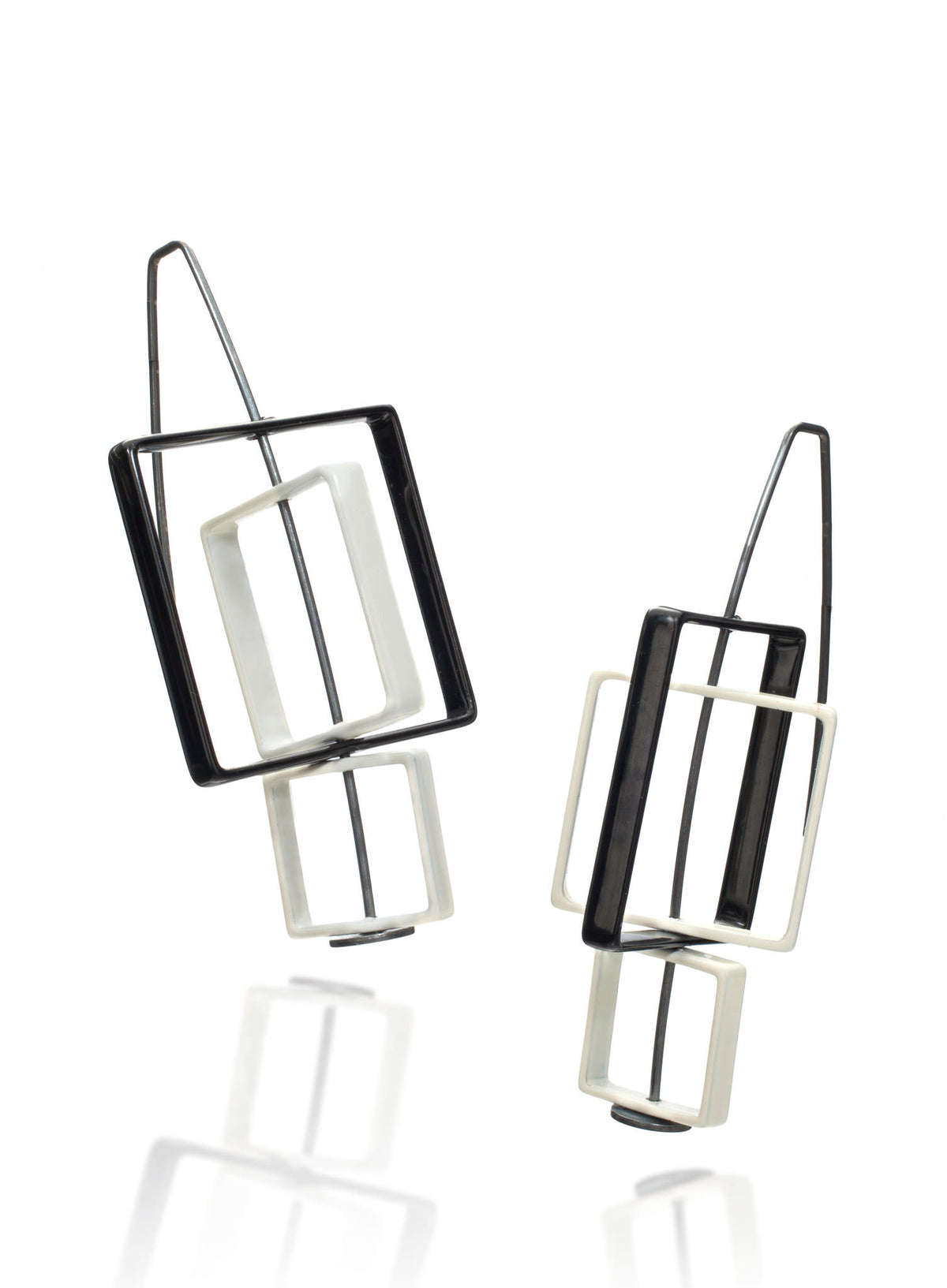 Moveable 3 Square Earrings