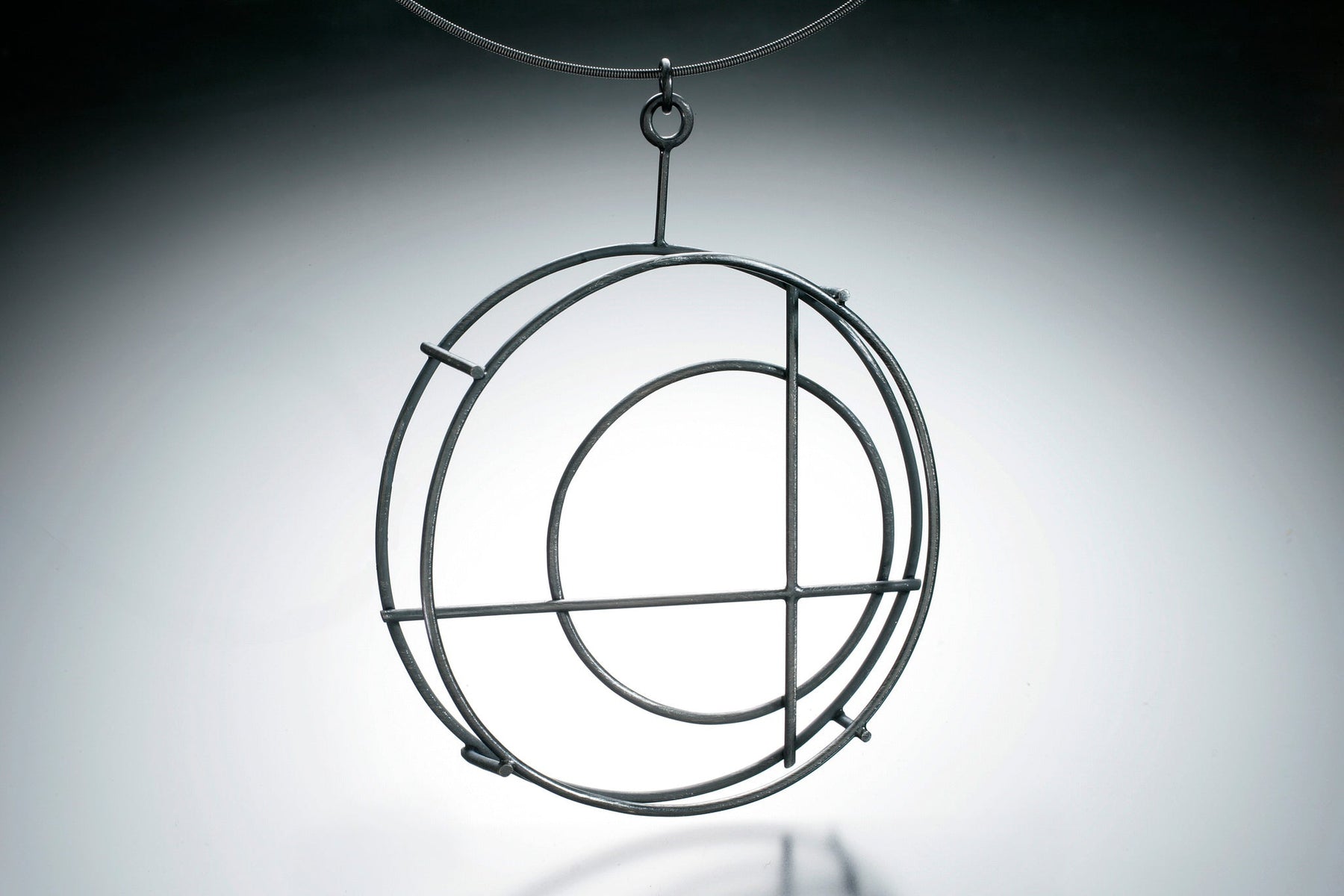 Medium Circle Structure Pendant