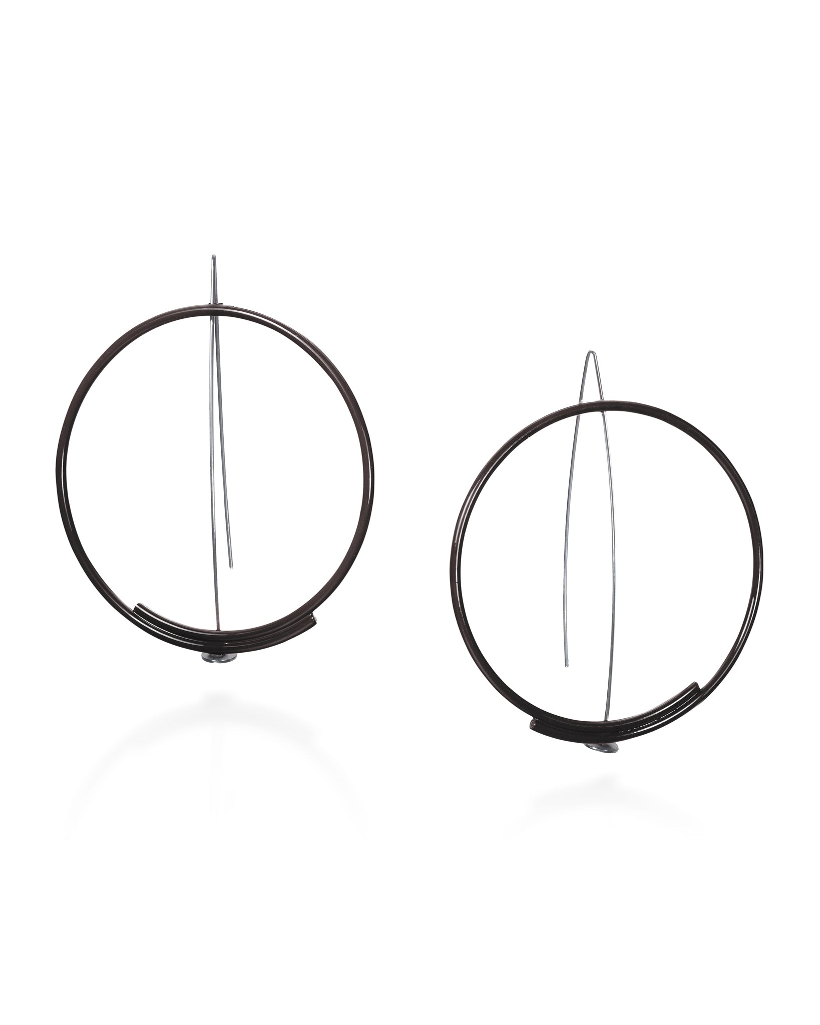 Overlapping Line Circle Earrings X-Large