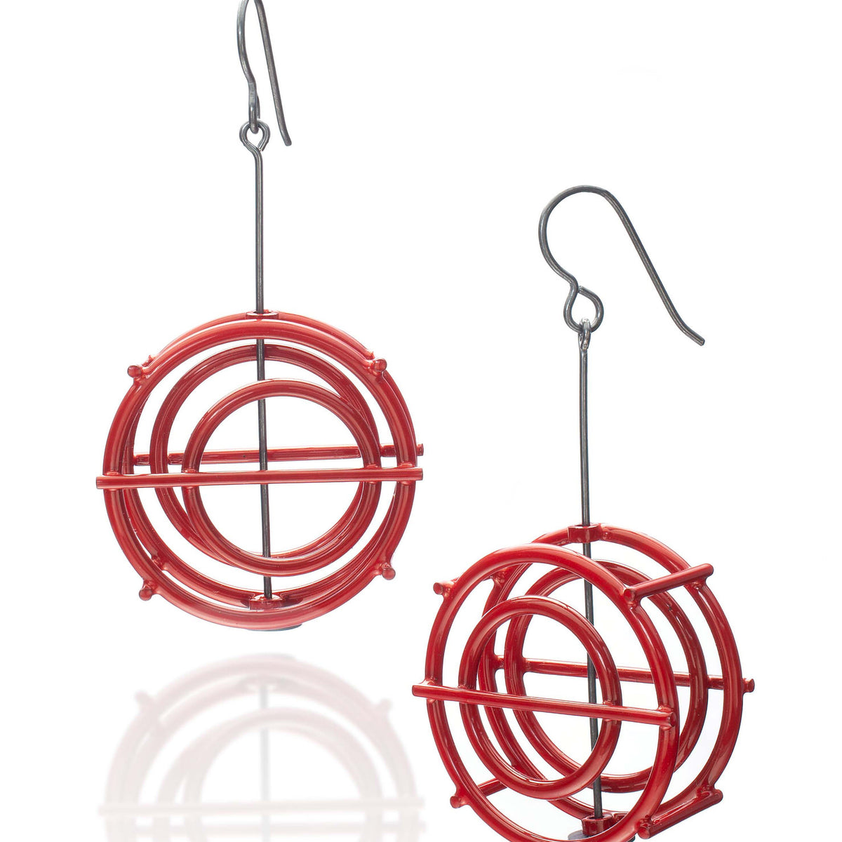 Circle and line earrings new arrivals